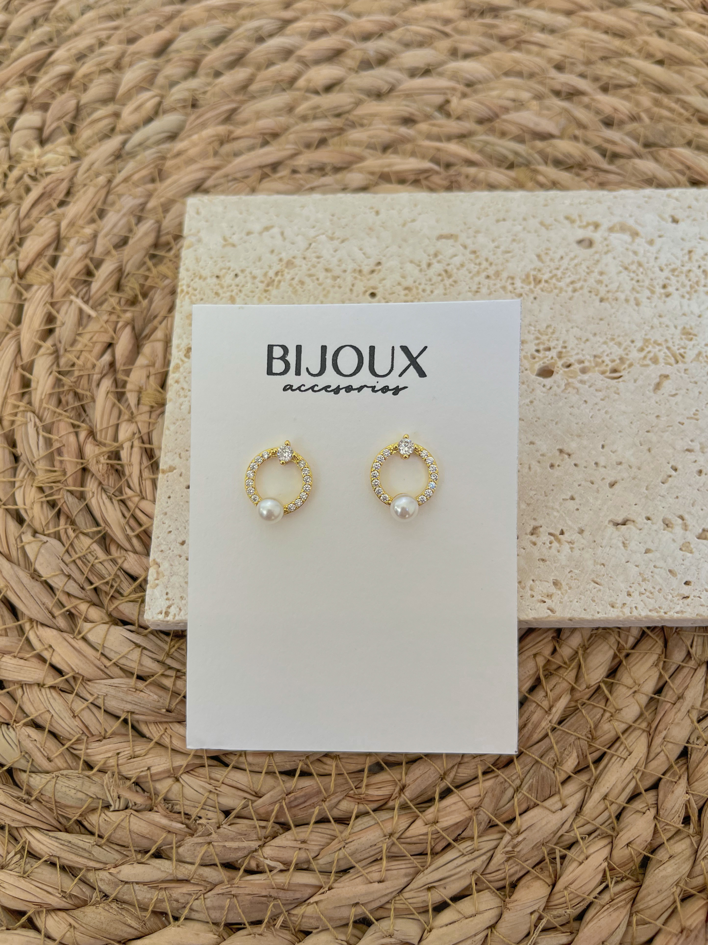 Aretes Mía